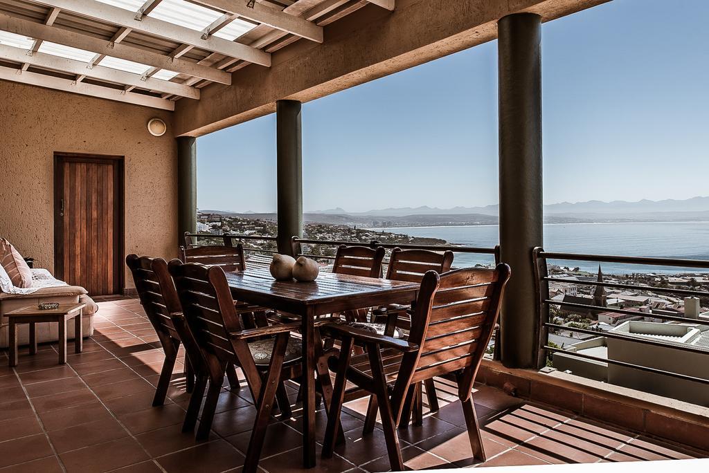 Highview Lodge Mossel Bay Esterno foto