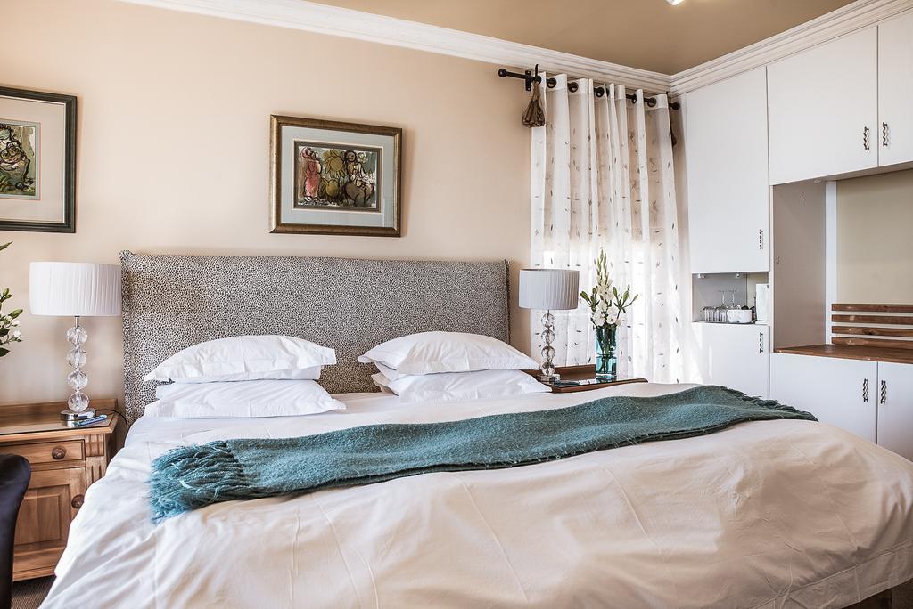 Highview Lodge Mossel Bay Esterno foto
