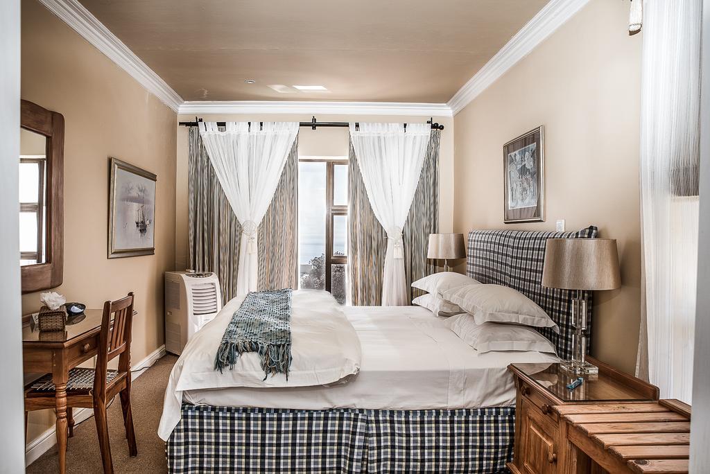 Highview Lodge Mossel Bay Esterno foto